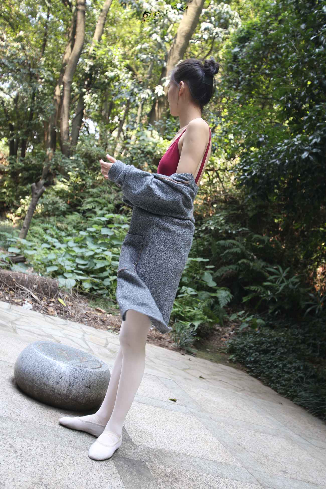 图片[374]-大西瓜爱牙膏-早期作品-W010 舞蹈家2-身材极好2 [405P] – 速更版-美库