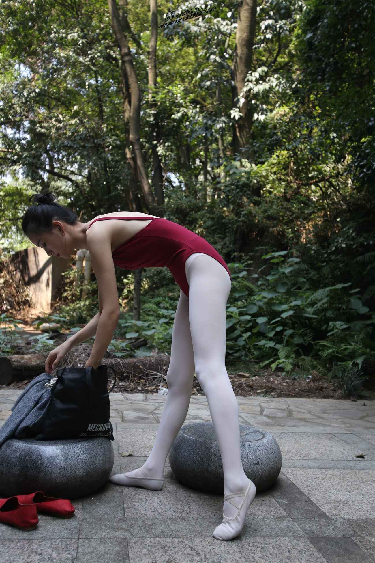 图片[380]-大西瓜爱牙膏-早期作品-W010 舞蹈家2-身材极好2 [405P] – 速更版-美库