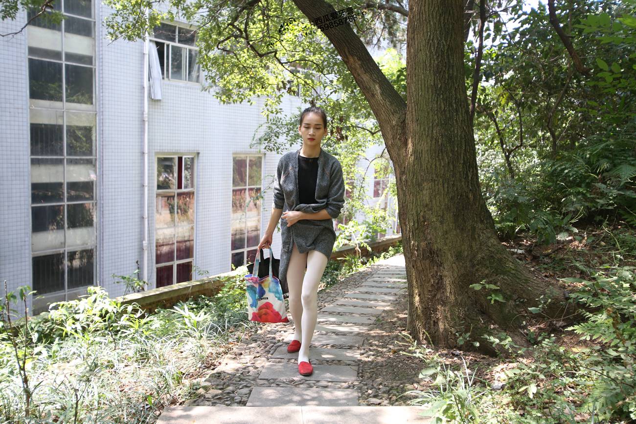 图片[236]-大西瓜爱牙膏-早期作品-W011 舞蹈家2-身材极好3 [271P] – 速更版-美库