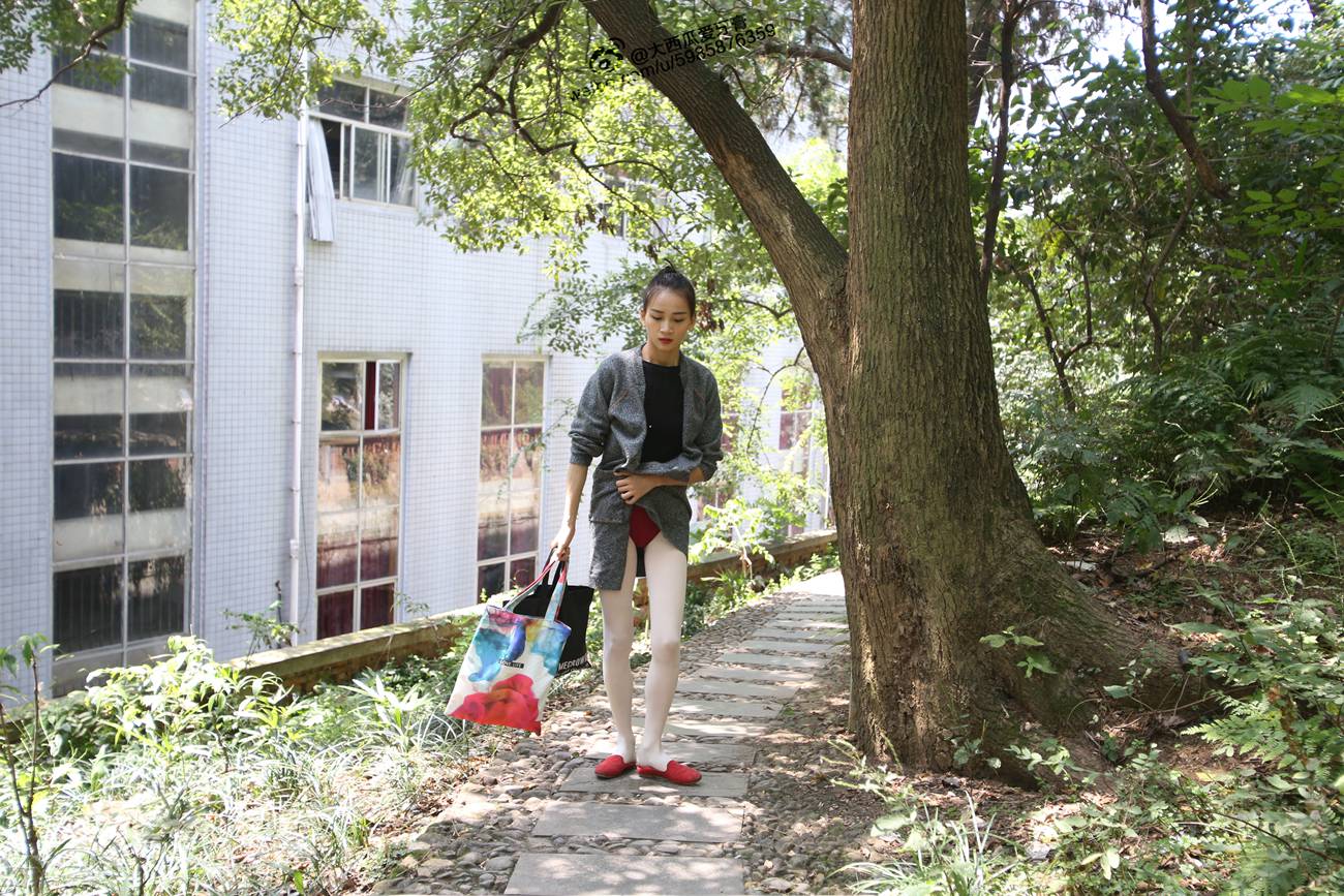 图片[235]-大西瓜爱牙膏-早期作品-W011 舞蹈家2-身材极好3 [271P] – 速更版-美库