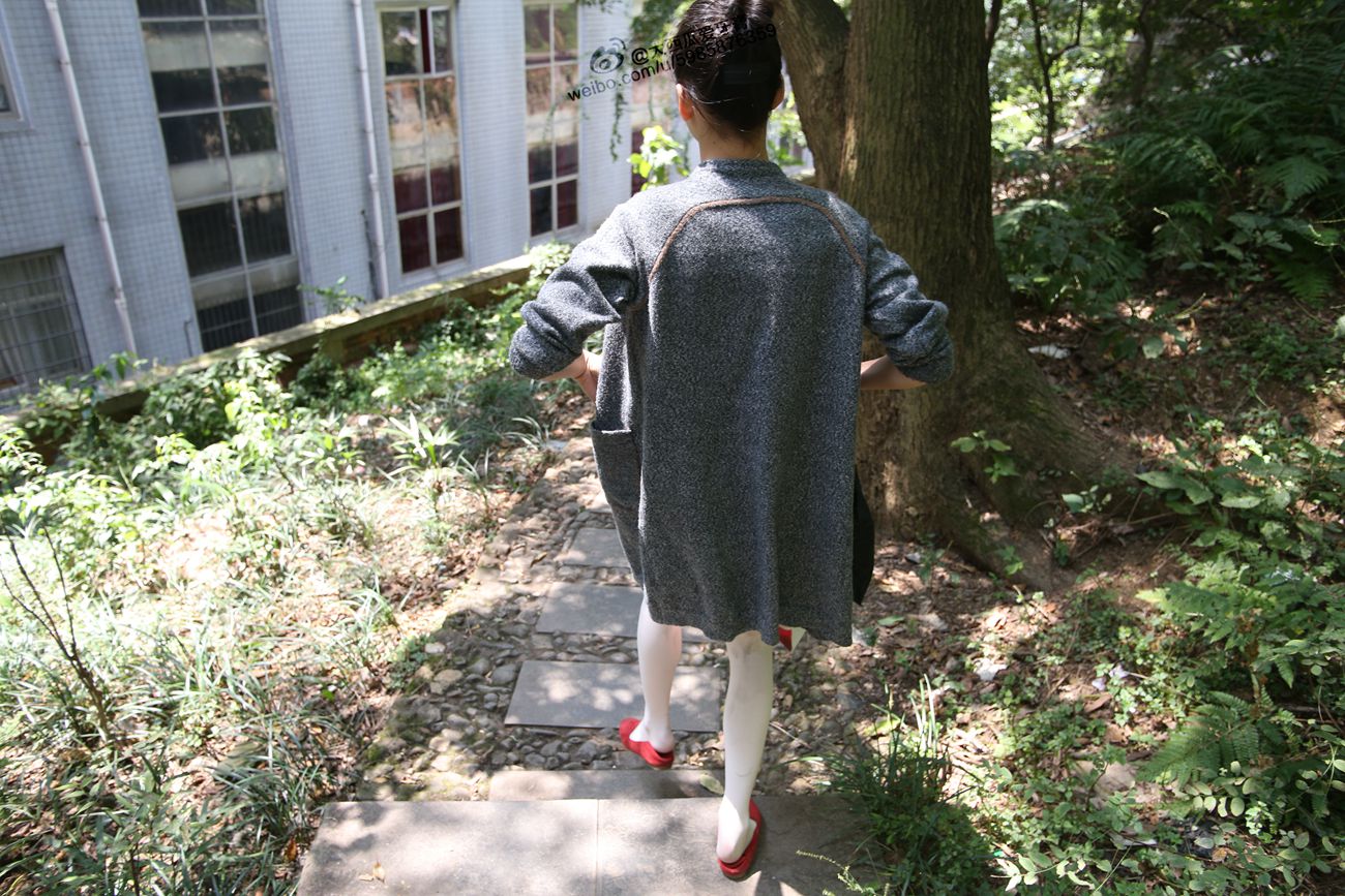 图片[251]-大西瓜爱牙膏-早期作品-W011 舞蹈家2-身材极好3 [271P] – 速更版-美库