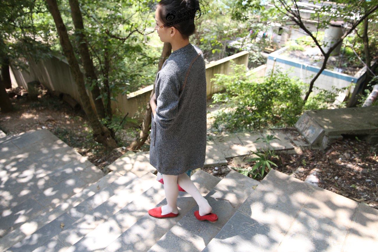 图片[260]-大西瓜爱牙膏-早期作品-W011 舞蹈家2-身材极好3 [271P] – 速更版-美库