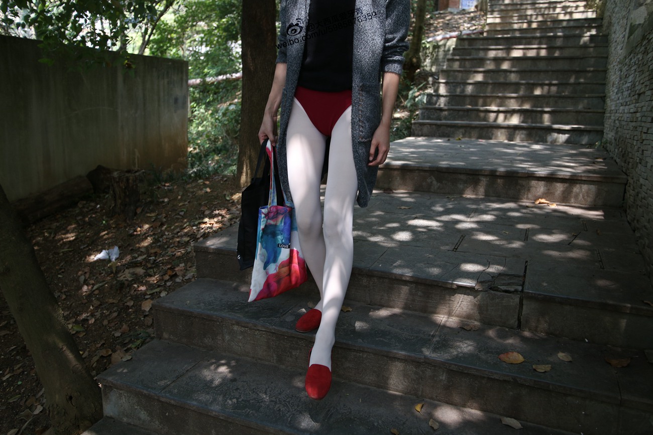 图片[269]-大西瓜爱牙膏-早期作品-W011 舞蹈家2-身材极好3 [271P] – 速更版-美库