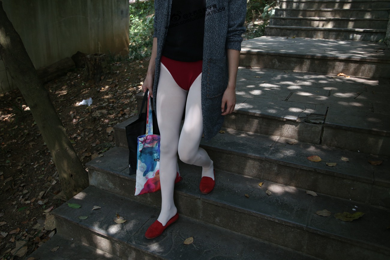 图片[271]-大西瓜爱牙膏-早期作品-W011 舞蹈家2-身材极好3 [271P] – 速更版-美库