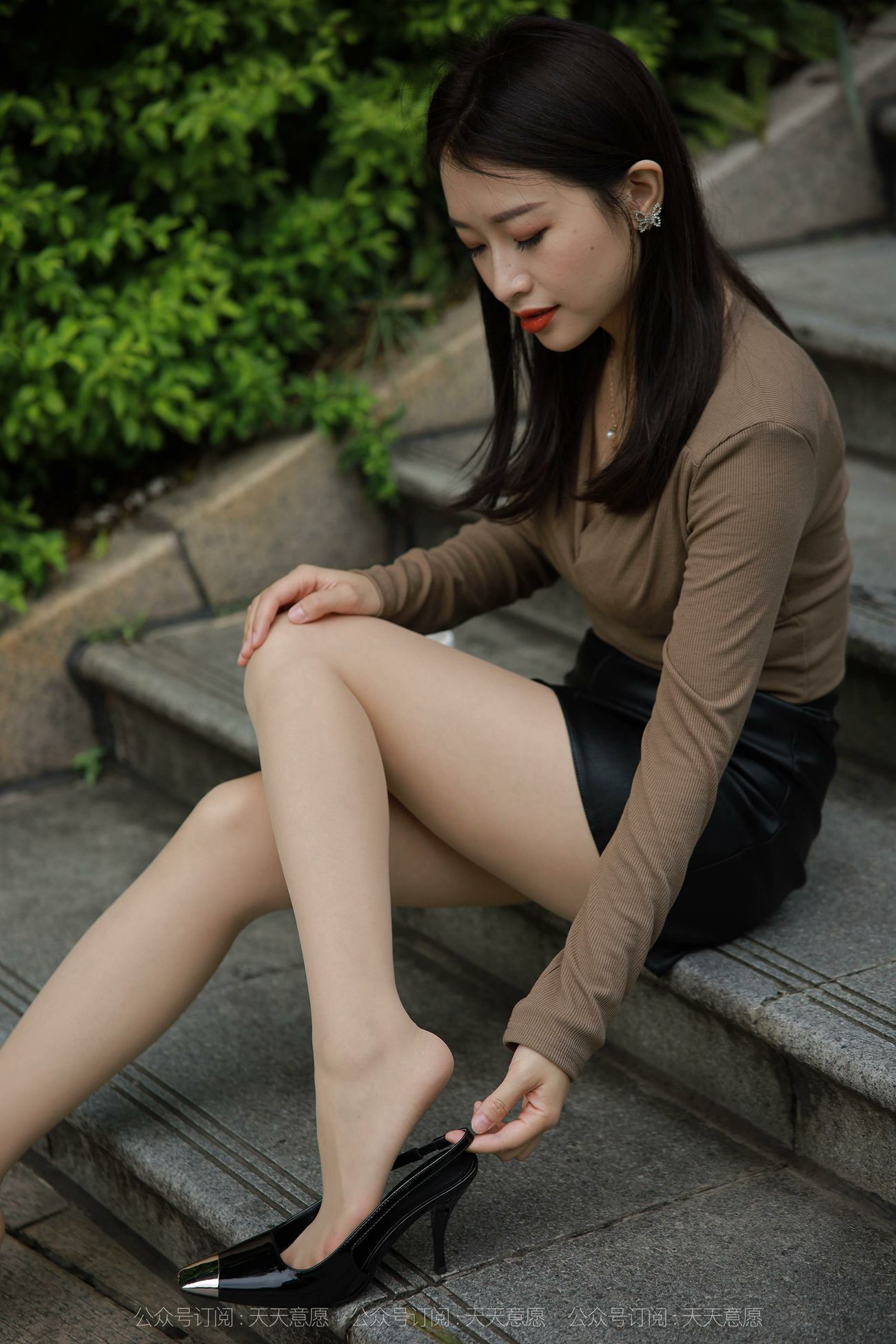 图片[49]-[IESS异思趣向] 耽丝 201021 公园偶遇 小婕 [89P] – 速更版-美库