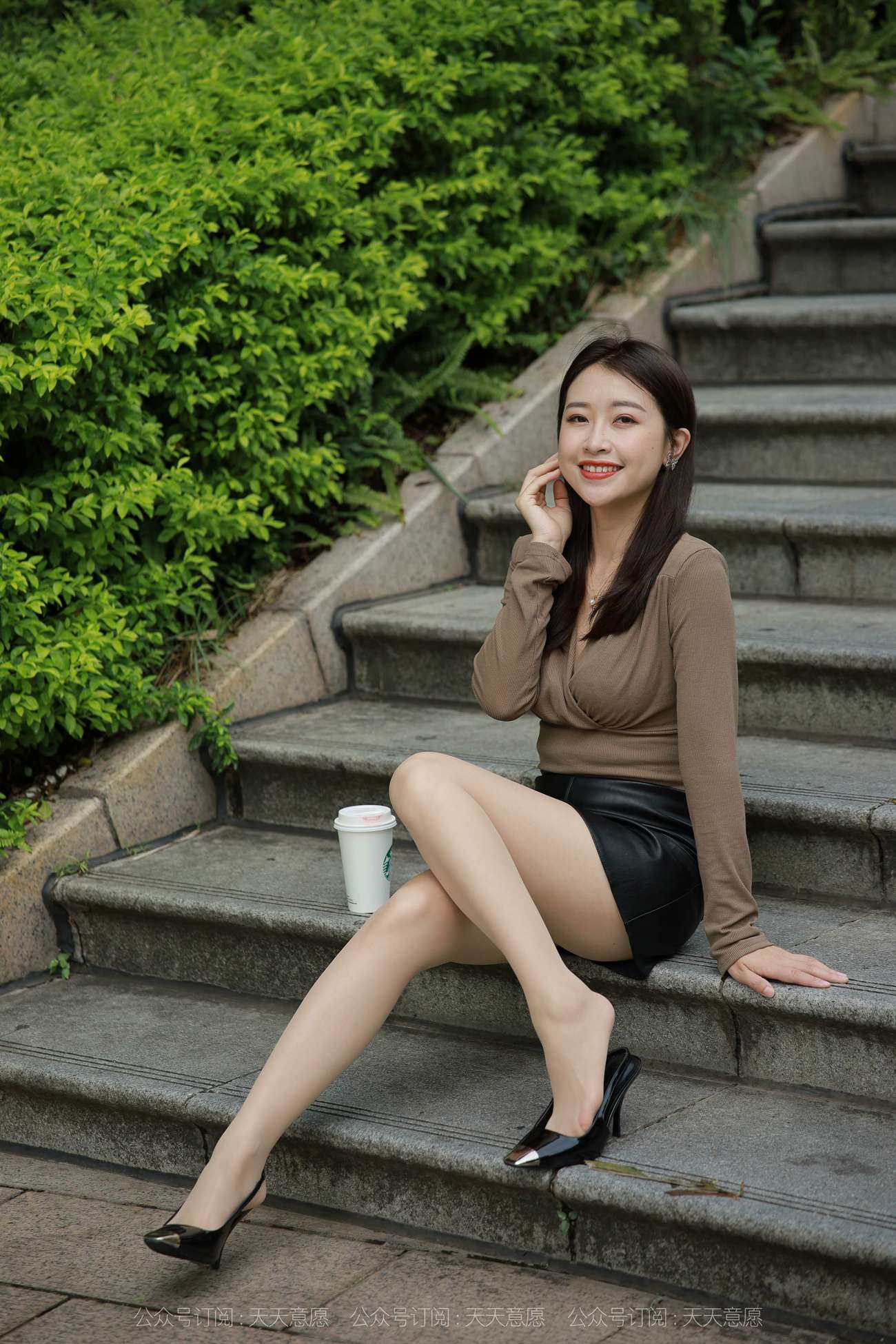 图片[51]-[IESS异思趣向] 耽丝 201021 公园偶遇 小婕 [89P] – 速更版-美库