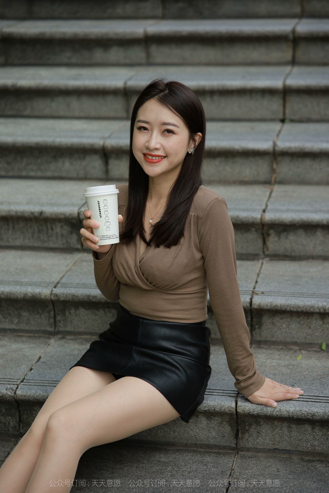 图片[68]-[IESS异思趣向] 耽丝 201021 公园偶遇 小婕 [89P] – 速更版-美库