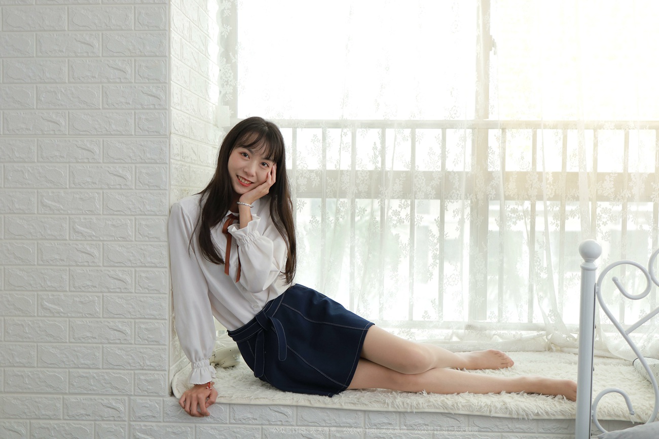 图片[51]-[IESS异思趣向] 耽丝 201022长腿团团的学院风 [97P] – 速更版-美库