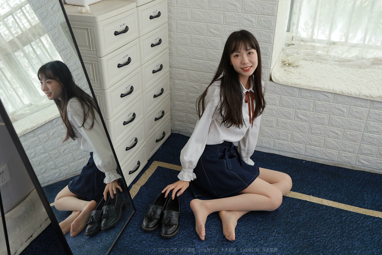 图片[72]-[IESS异思趣向] 耽丝 201022长腿团团的学院风 [97P] – 速更版-美库