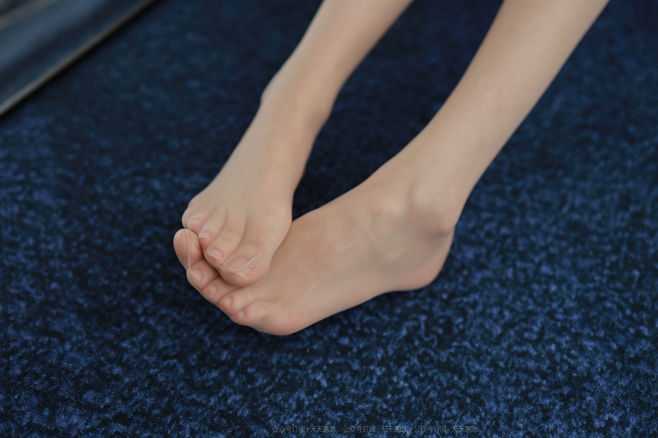 图片[89]-[IESS异思趣向] 耽丝 201022长腿团团的学院风 [97P] – 速更版-美库