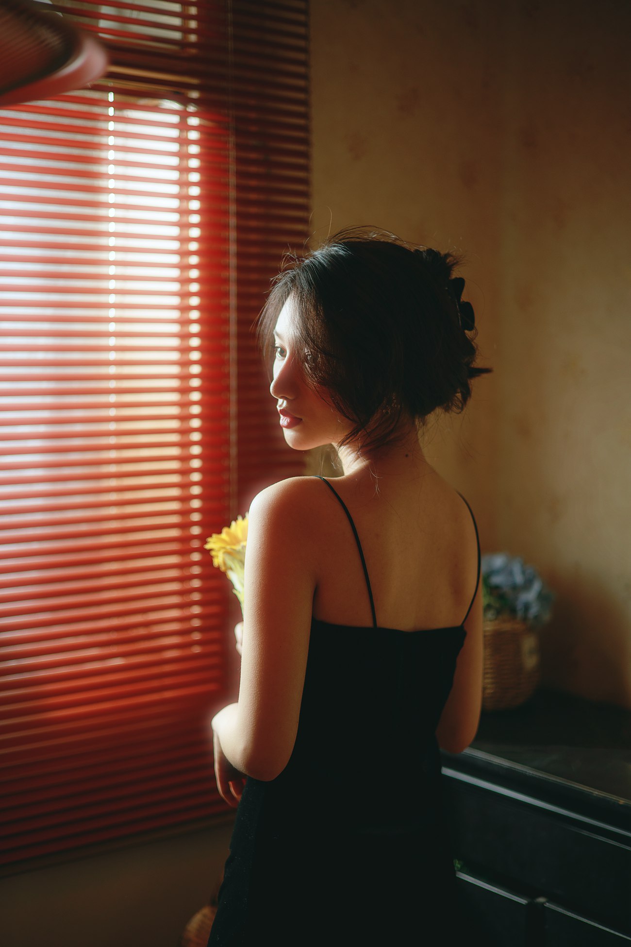 图片[6]-[YITUYU艺图语] 2021.03.22 女人花 雯雯 [34P] – 速更版-美库