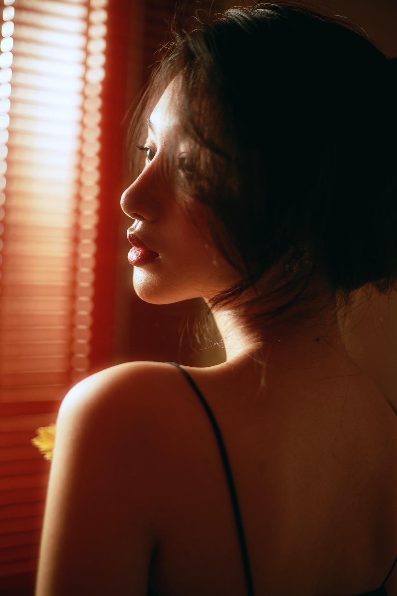 图片[32]-[YITUYU艺图语] 2021.03.22 女人花 雯雯 [34P] – 速更版-美库