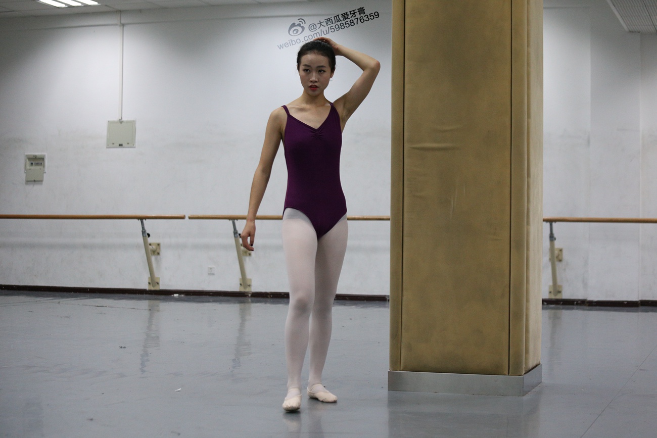 图片[175]-大西瓜爱牙膏-早期作品-W012 舞蹈家3-紫色 [247P] – 速更版-美库