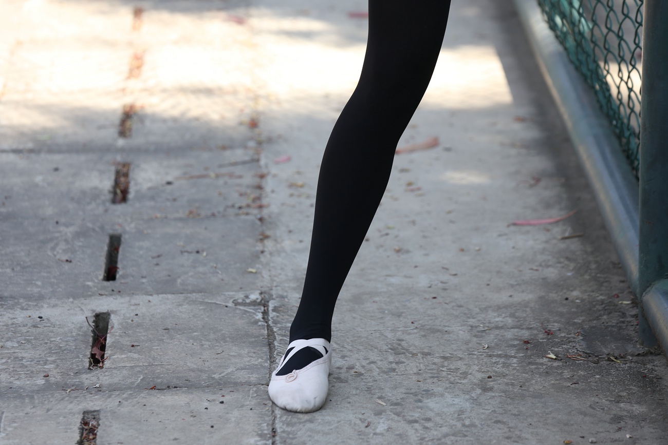 图片[110]-大西瓜爱牙膏-早期作品-W014 舞蹈家5-操场双淑1 [414P] – 速更版-美库