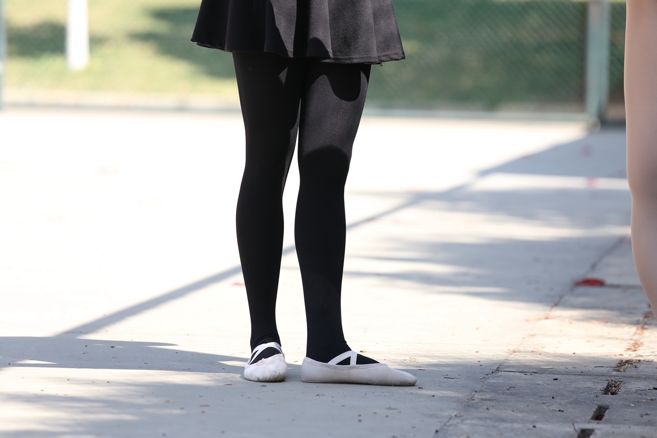 图片[135]-大西瓜爱牙膏-早期作品-W014 舞蹈家5-操场双淑1 [414P] – 速更版-美库