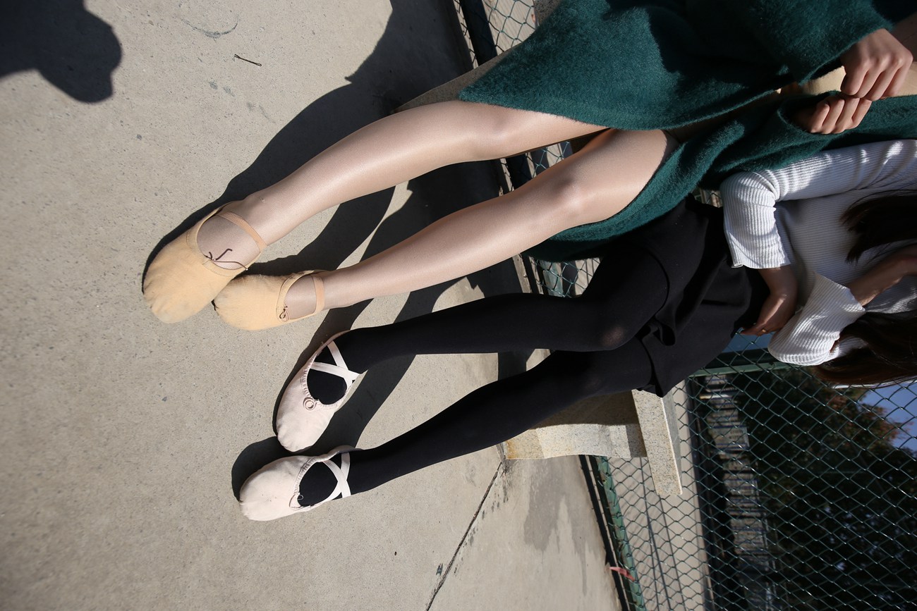 图片[152]-大西瓜爱牙膏-早期作品-W014 舞蹈家5-操场双淑1 [414P] – 速更版-美库