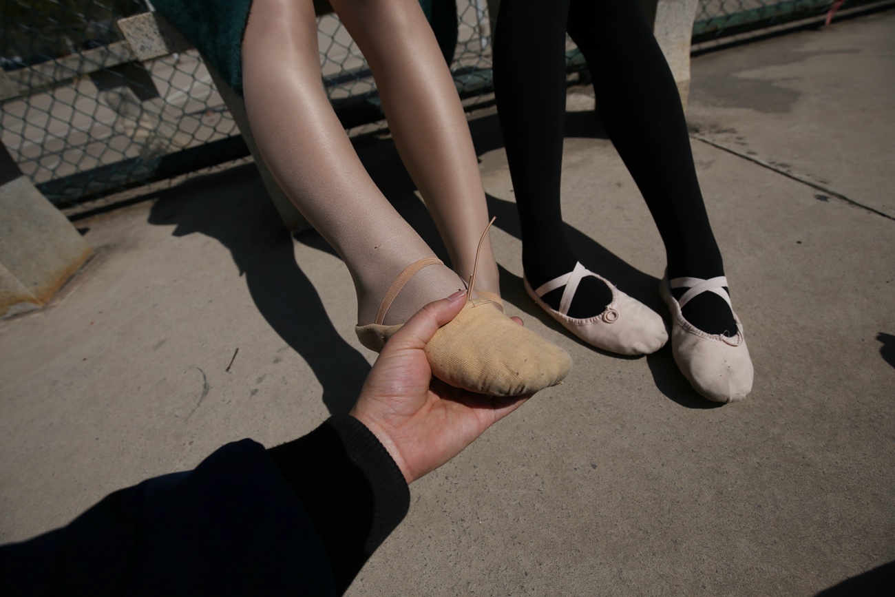 图片[154]-大西瓜爱牙膏-早期作品-W014 舞蹈家5-操场双淑1 [414P] – 速更版-美库