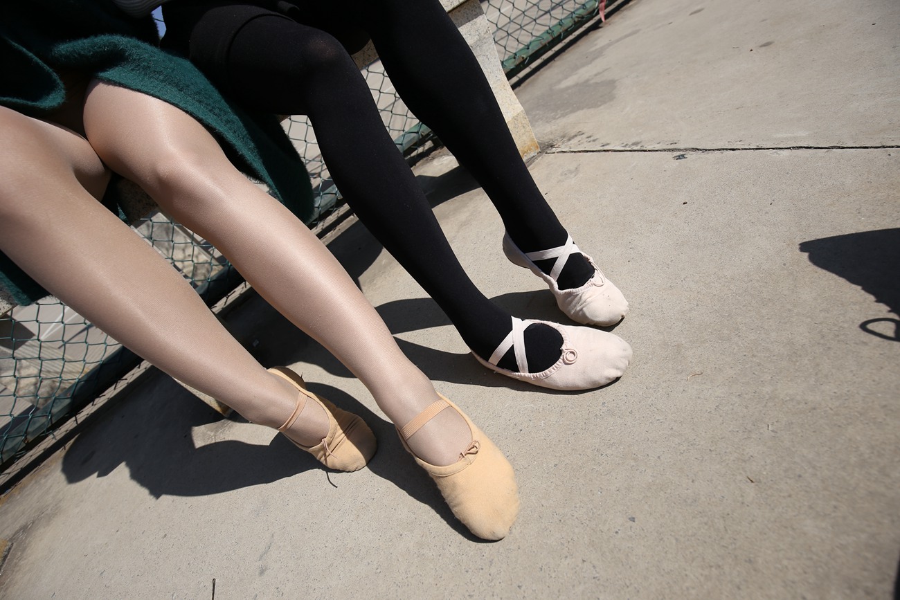 图片[159]-大西瓜爱牙膏-早期作品-W014 舞蹈家5-操场双淑1 [414P] – 速更版-美库