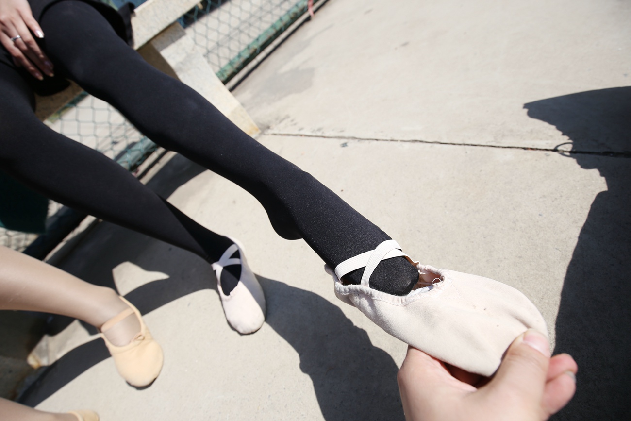 图片[231]-大西瓜爱牙膏-早期作品-W014 舞蹈家5-操场双淑1 [414P] – 速更版-美库