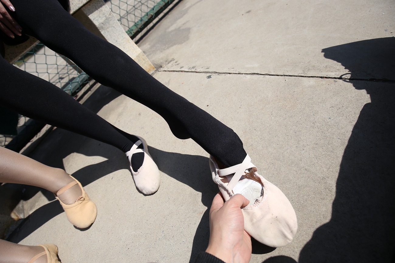 图片[233]-大西瓜爱牙膏-早期作品-W014 舞蹈家5-操场双淑1 [414P] – 速更版-美库