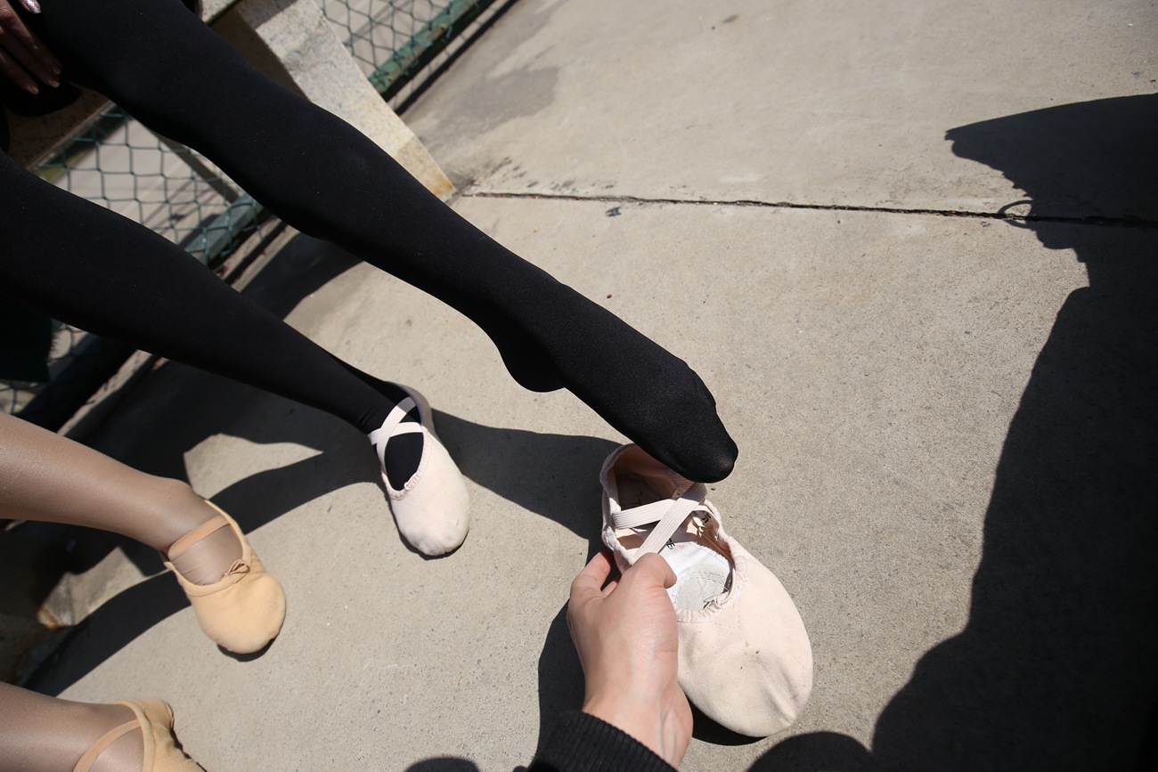 图片[234]-大西瓜爱牙膏-早期作品-W014 舞蹈家5-操场双淑1 [414P] – 速更版-美库