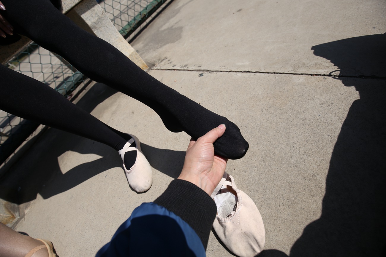 图片[235]-大西瓜爱牙膏-早期作品-W014 舞蹈家5-操场双淑1 [414P] – 速更版-美库