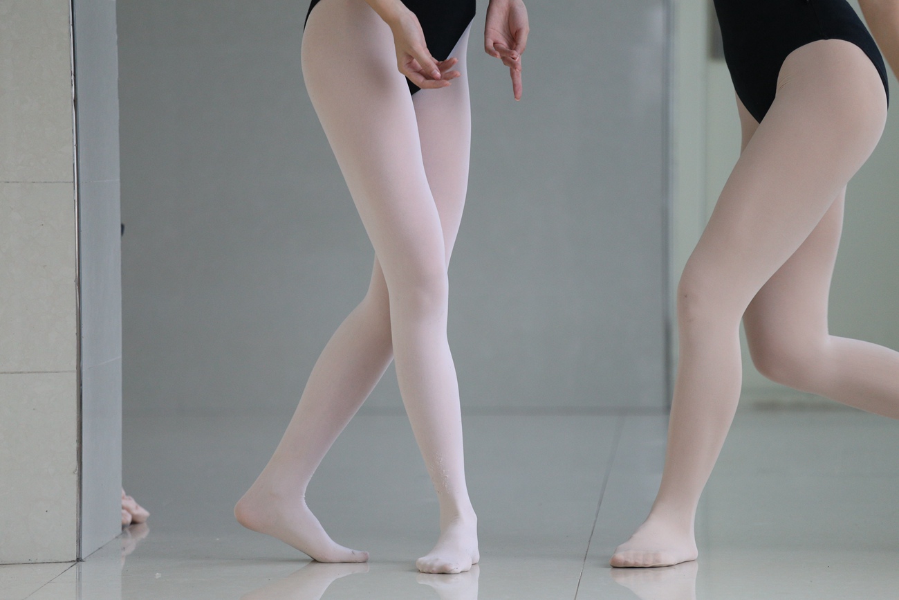 图片[347]-大西瓜爱牙膏-早期作品-W013 舞蹈家4-双黑衣 [515P] – 速更版-美库