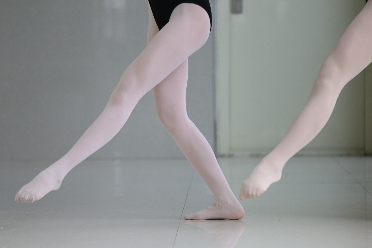 图片[351]-大西瓜爱牙膏-早期作品-W013 舞蹈家4-双黑衣 [515P] – 速更版-美库