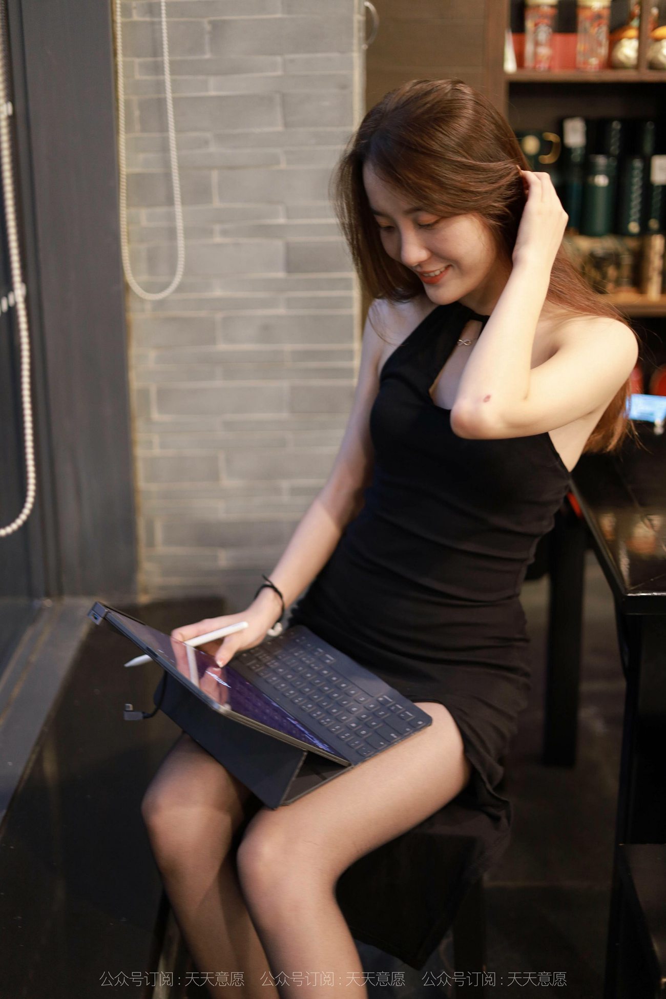 图片[52]-[IESS异思趣向] 2021.09.29 丝享家933：婉苹《黑色长裙》[89P] – 速更版-美库