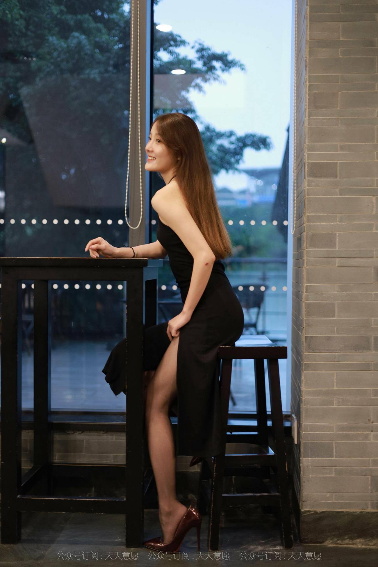 图片[63]-[IESS异思趣向] 2021.09.29 丝享家933：婉苹《黑色长裙》[89P] – 速更版-美库