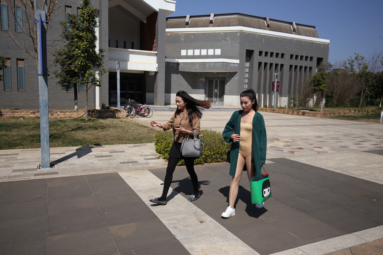 图片[22]-大西瓜爱牙膏-早期作品-W015 舞蹈家5-操场双淑2 [287P] – 速更版-美库