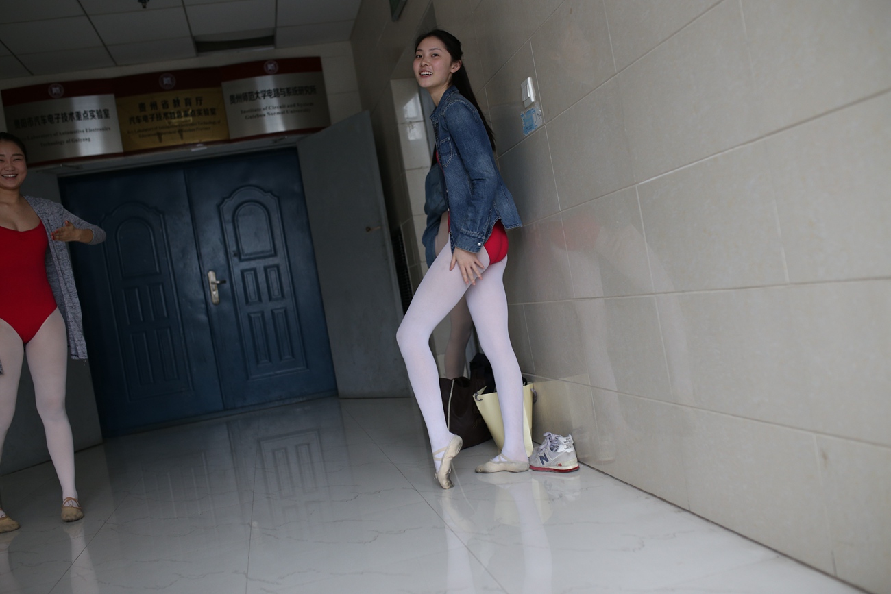 图片[10]-大西瓜爱牙膏-早期作品-W016 舞蹈家6-红衣三姐妹 [220P] – 速更版-美库