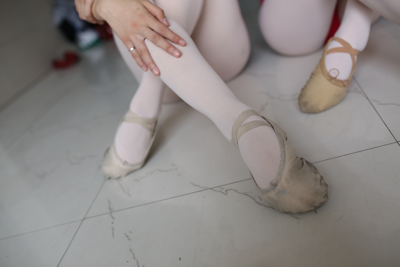 图片[74]-大西瓜爱牙膏-早期作品-W016 舞蹈家6-红衣三姐妹 [220P] – 速更版-美库