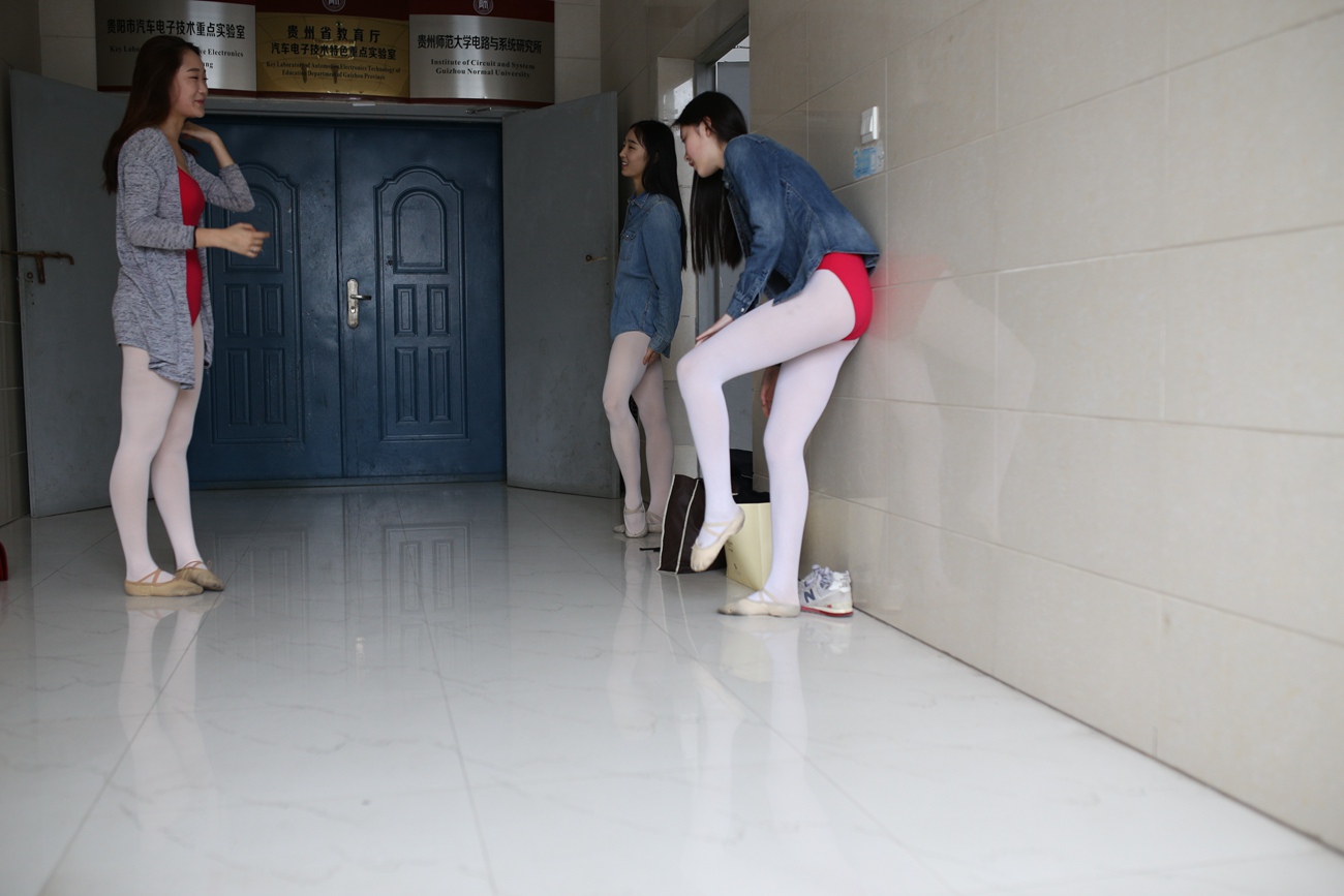 图片[220]-大西瓜爱牙膏-早期作品-W016 舞蹈家6-红衣三姐妹 [220P] – 速更版-美库