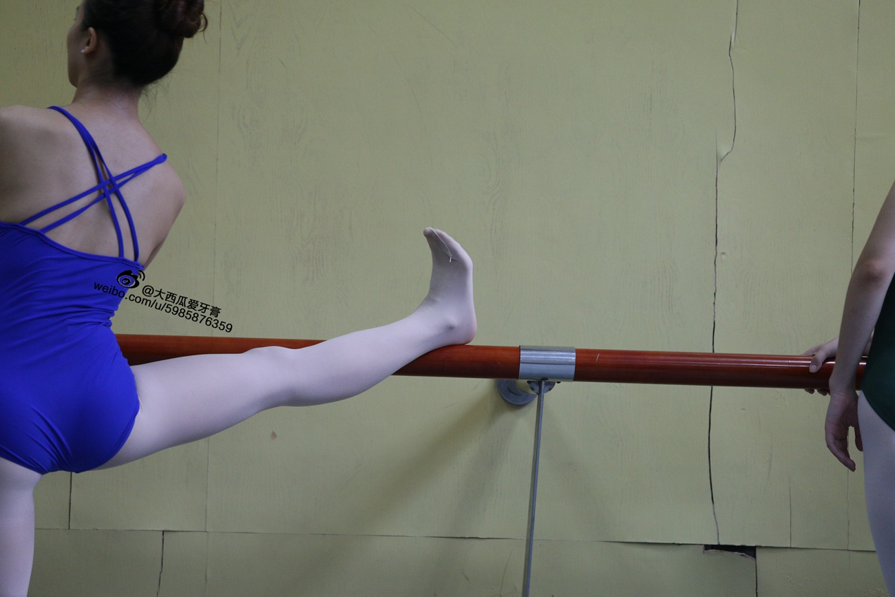 图片[146]-大西瓜爱牙膏-早期作品-W017 舞蹈家7-红绿蓝三姐妹 [291P] – 速更版-美库