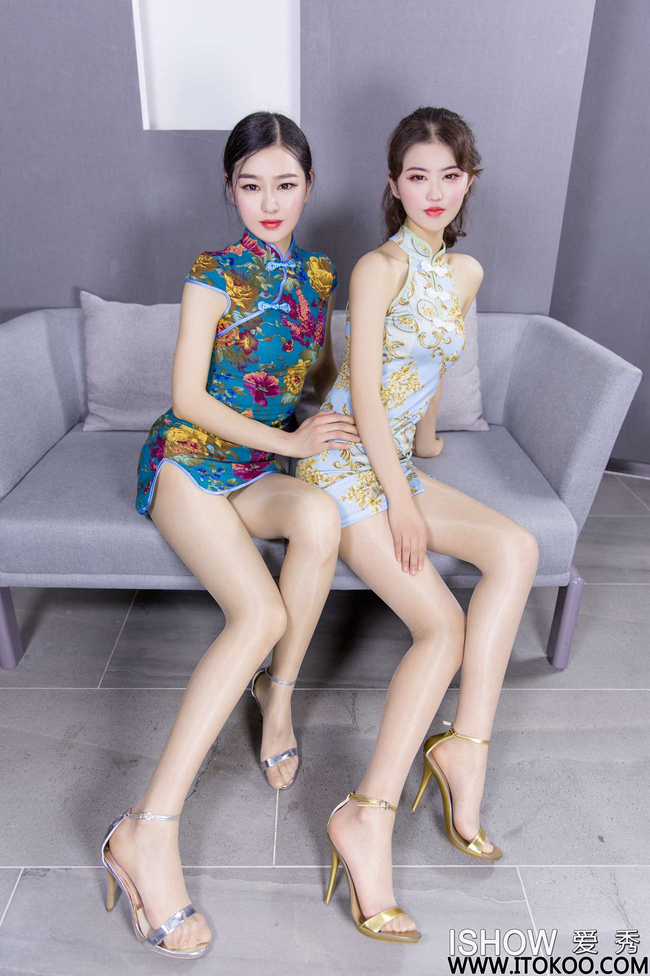 图片[17]-[ISHOW爱秀]2022.01.31 NO.300 杨伊伊&范芳宛[30+1P] – 速更版-美库