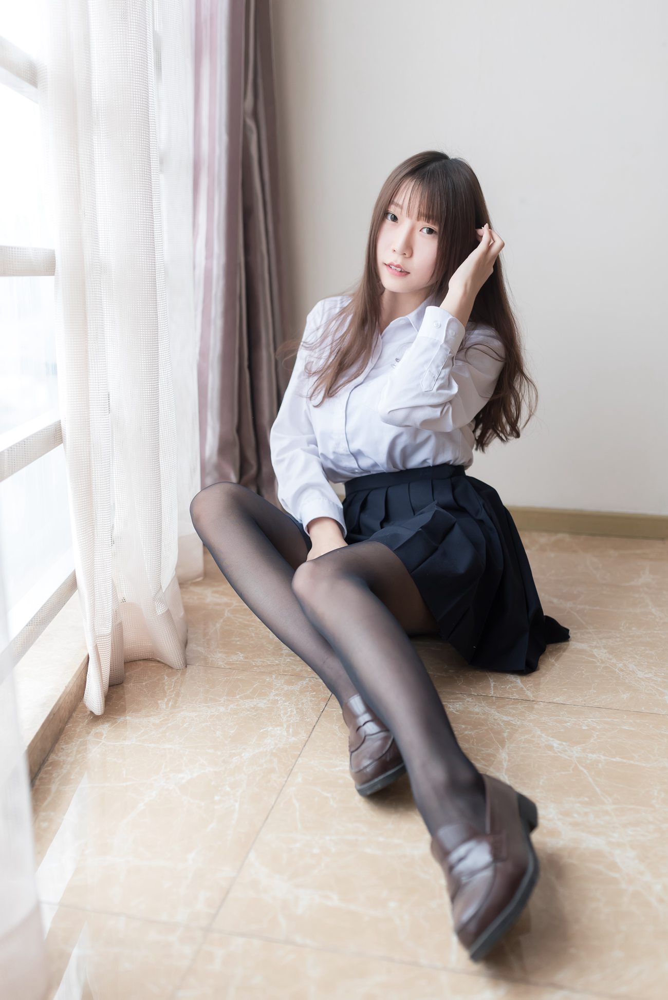 图片[38]-香草喵露露 – 黑丝JK[45P] – 速更版-美库