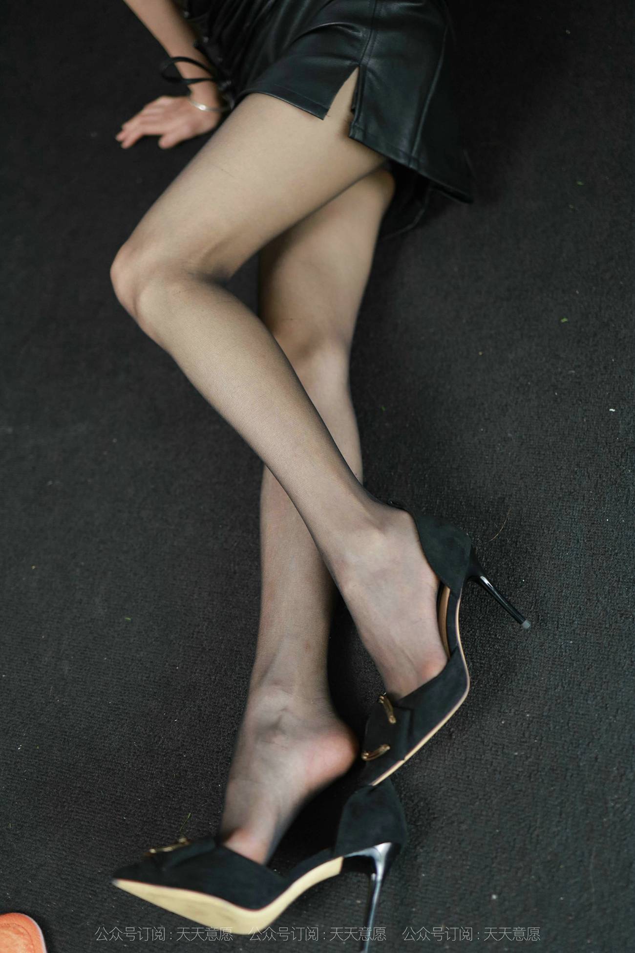 图片[82]-[IESS异思趣向] 2021.10.03 丝享家936：小六《姓感皮裙》[93P] – 速更版-美库