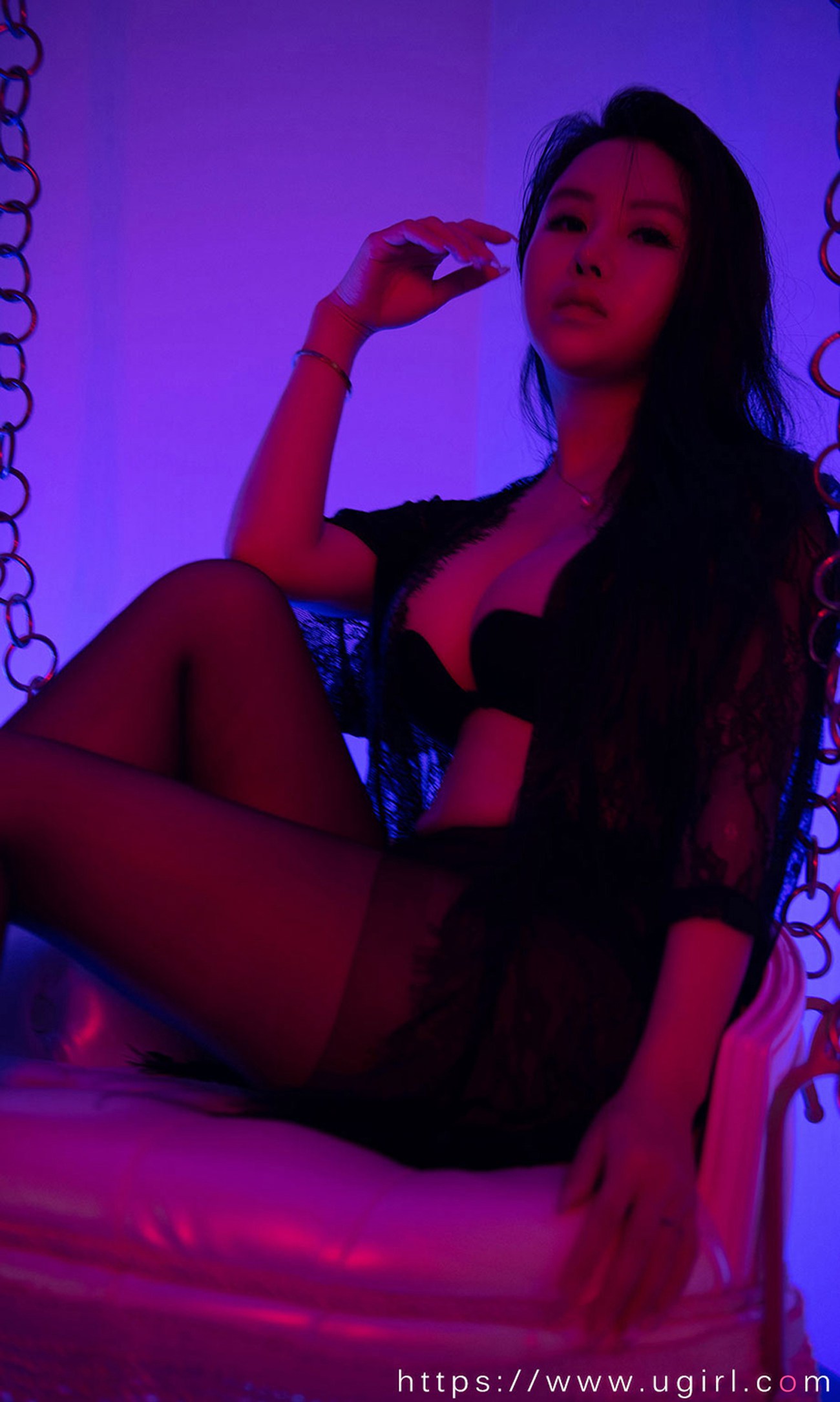 图片[27]-[爱尤物]2022 NO.2252 韩美轩 欲色霓虹[35P] – 速更版-美库