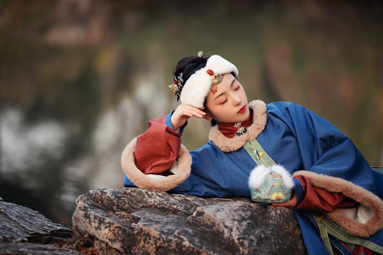 图片[24]-[YITUYU艺图语] 2021.04.09 晚枫 墨律 [27P] – 速更版-美库