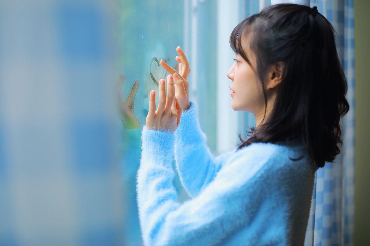 图片[28]-[YITUYU艺图语] 2021.04.13 蓝色毛衣 裸心心 [34P] – 速更版-美库