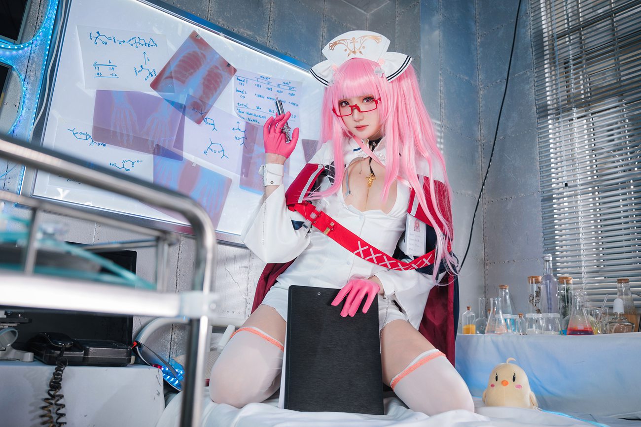 图片[19]-Coser瓜希酱福利 – 英仙座护士 [20P] – 速更版-美库