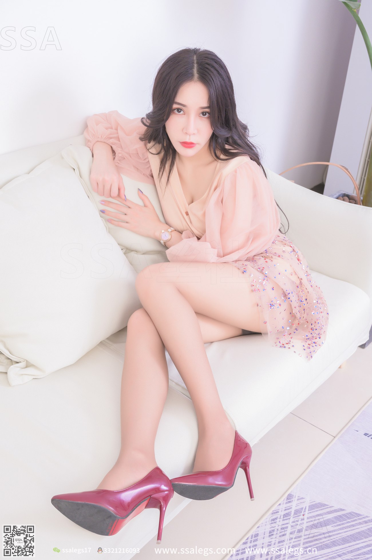 图片[121]-[SSA丝社]超清写真 NO.312 娜娜御姐的红色高跟鞋咖啡丝美腿[148P] – 速更版-美库