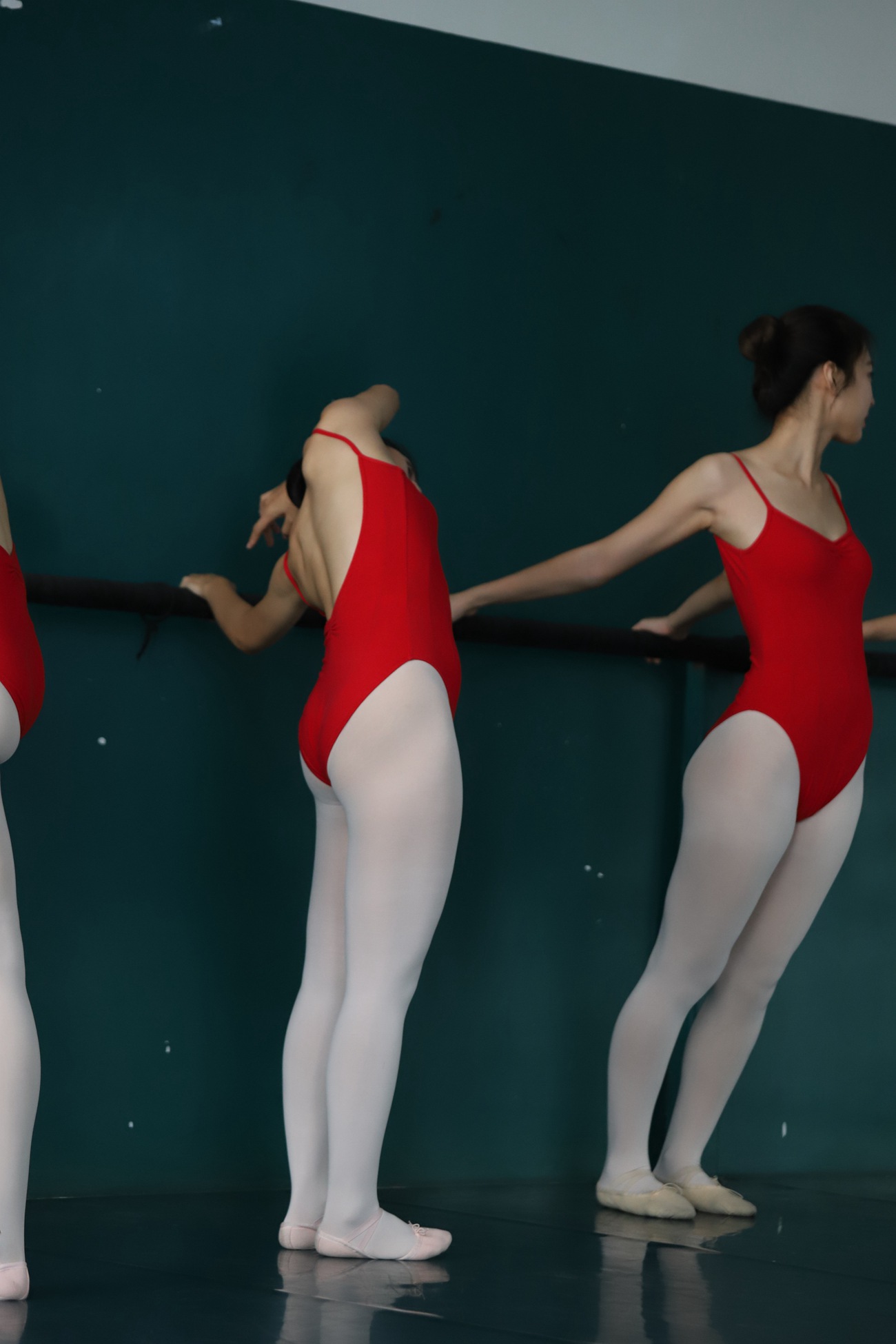 图片[133]-大西瓜爱牙膏-早期作品-W020 舞蹈家-红色 [669P] – 速更版-美库