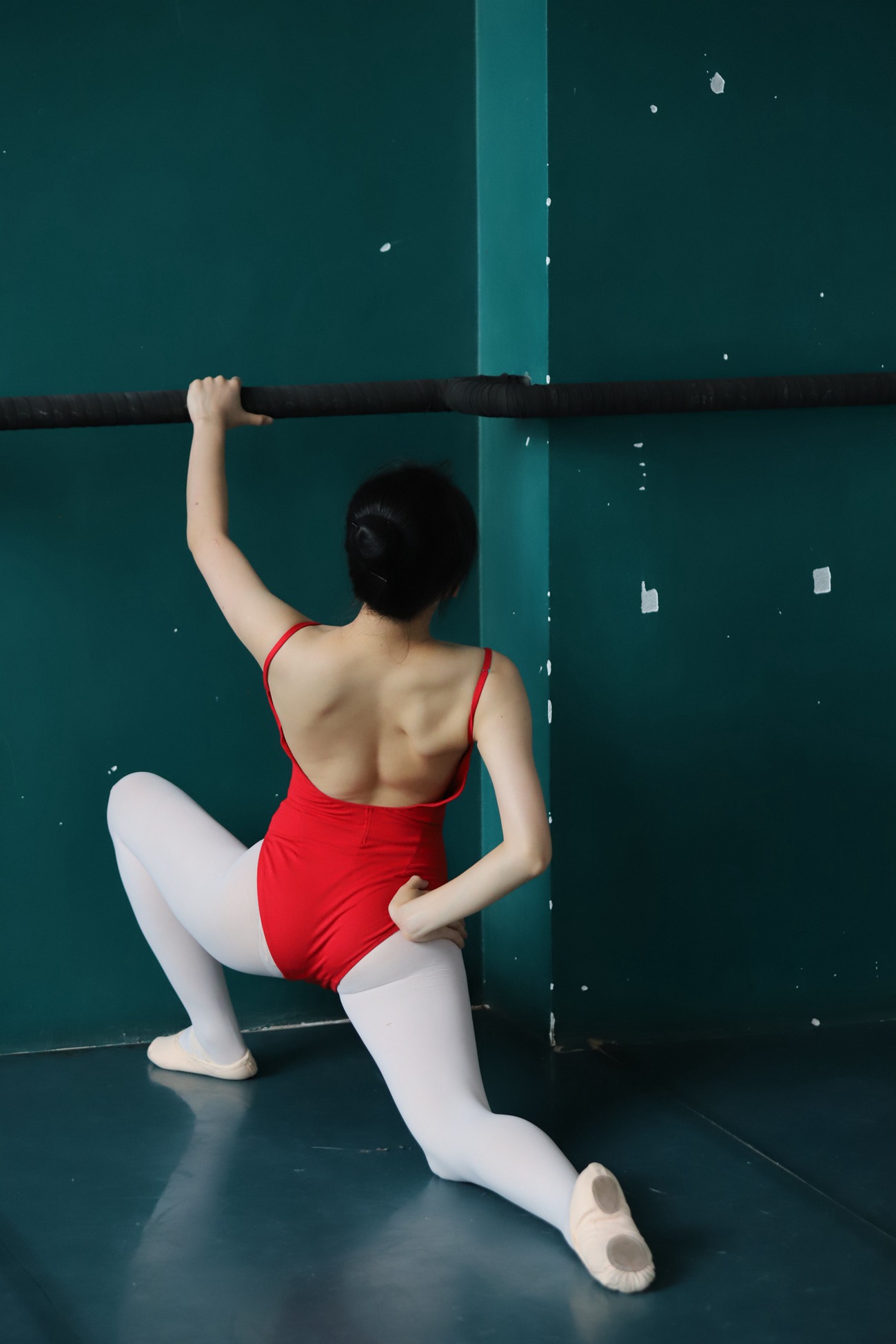 图片[148]-大西瓜爱牙膏-早期作品-W020 舞蹈家-红色 [669P] – 速更版-美库