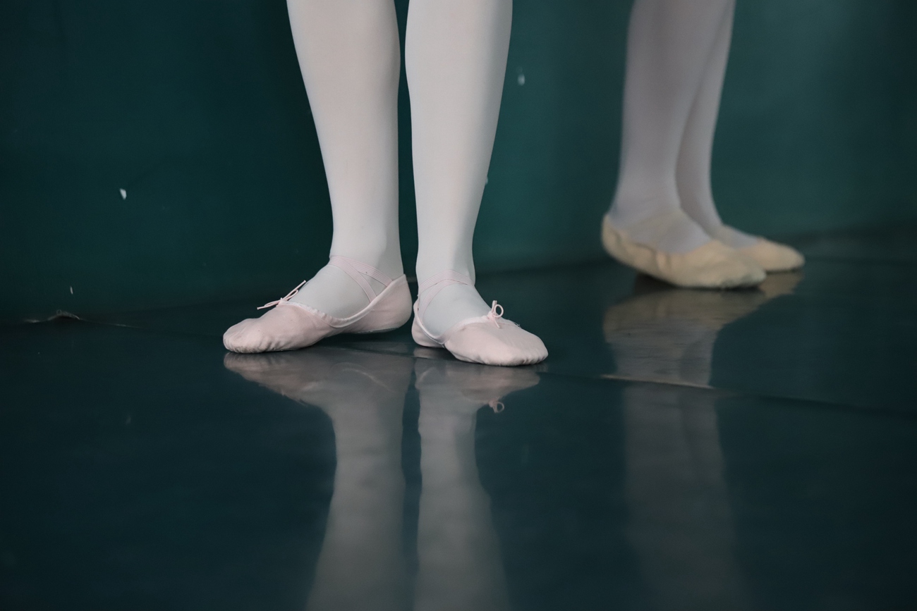 图片[355]-大西瓜爱牙膏-早期作品-W020 舞蹈家-红色 [669P] – 速更版-美库