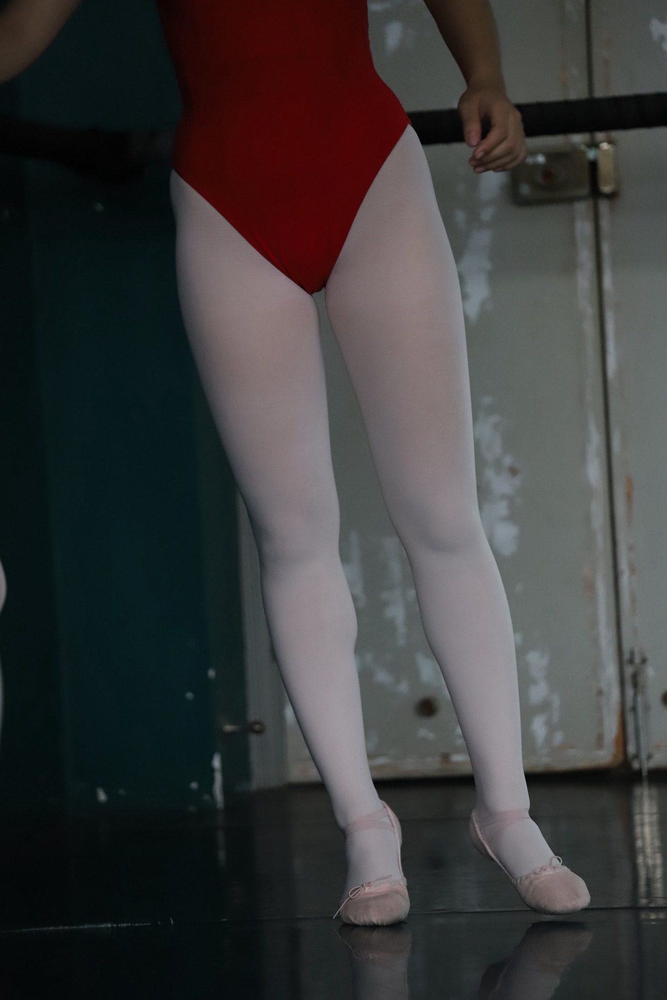 图片[360]-大西瓜爱牙膏-早期作品-W020 舞蹈家-红色 [669P] – 速更版-美库