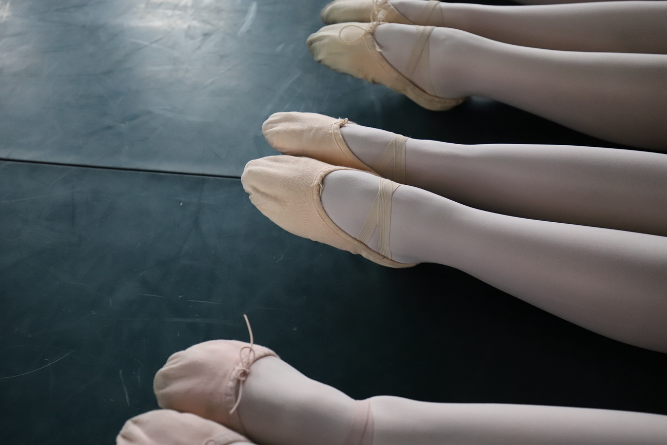 图片[435]-大西瓜爱牙膏-早期作品-W020 舞蹈家-红色 [669P] – 速更版-美库