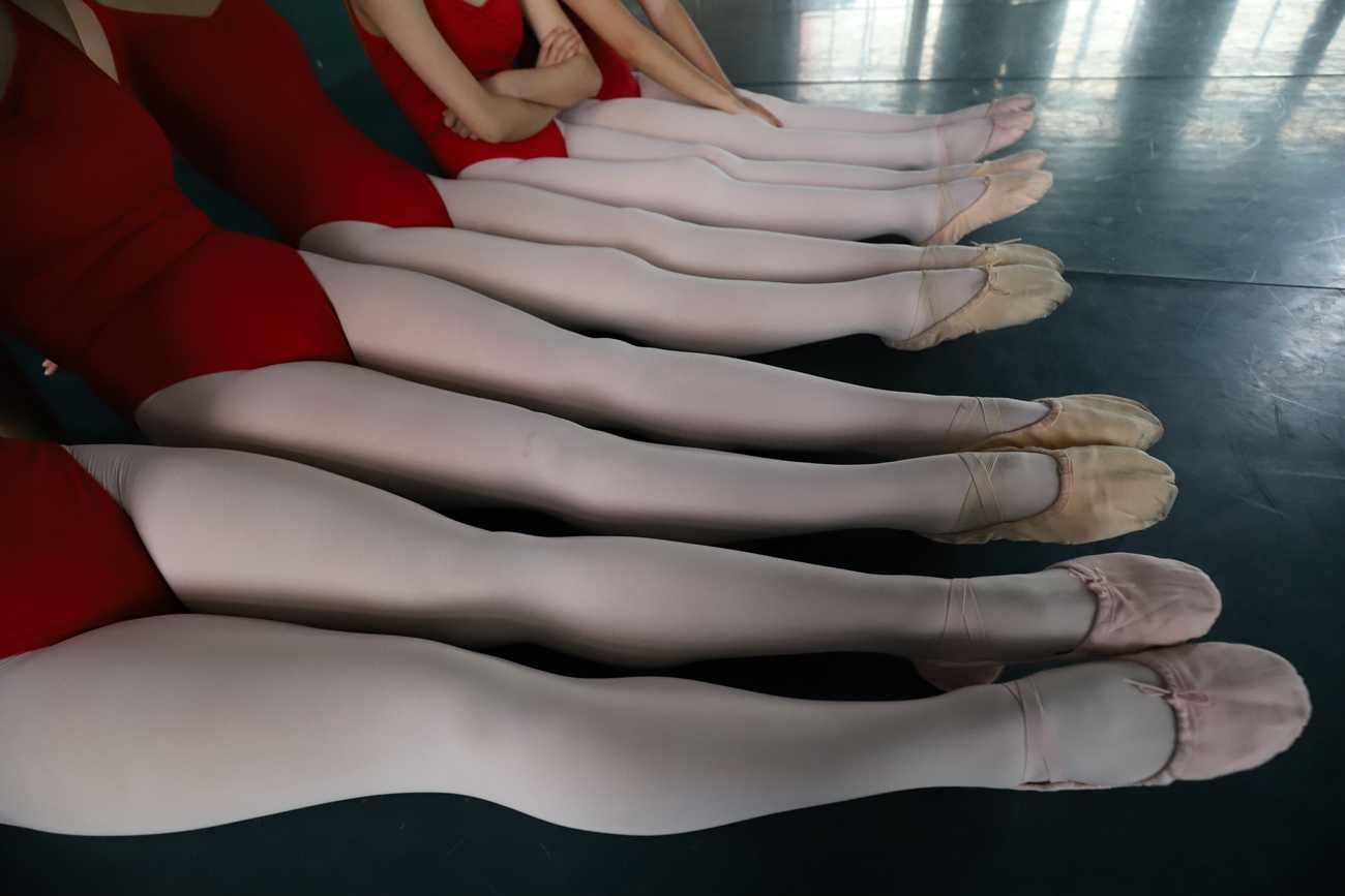 图片[447]-大西瓜爱牙膏-早期作品-W020 舞蹈家-红色 [669P] – 速更版-美库