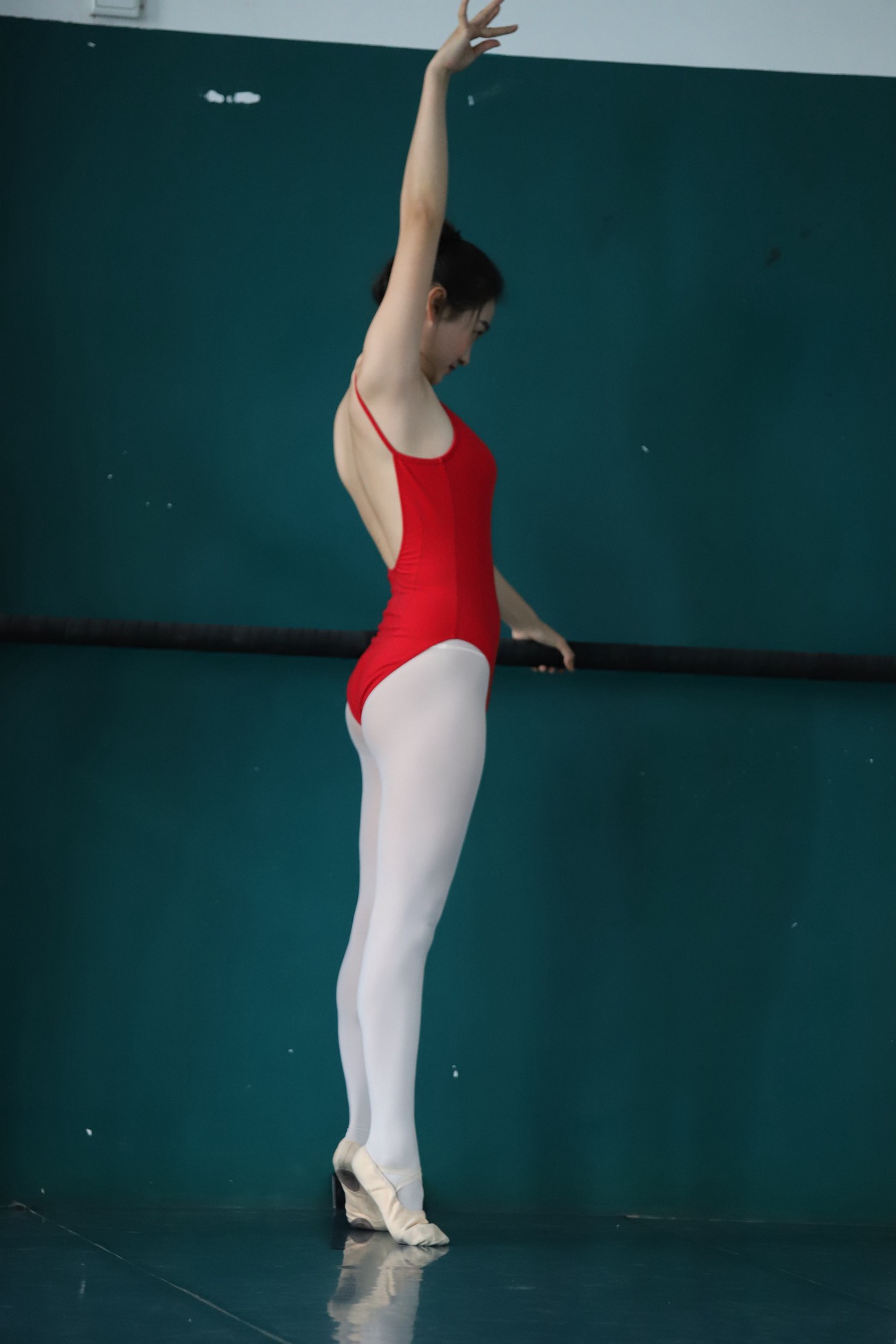 图片[618]-大西瓜爱牙膏-早期作品-W020 舞蹈家-红色 [669P] – 速更版-美库